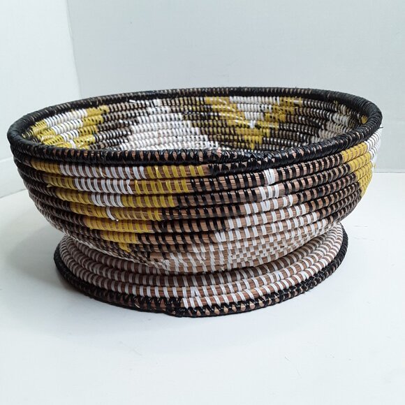 Vintage Handmade Hand-Woven Large Basket Bowl - Picture 1 of 10